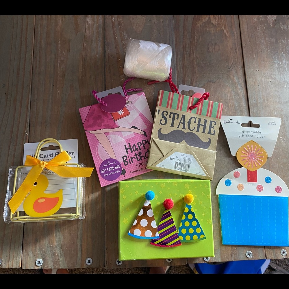 Bundle of gift card holders and curling ribbon